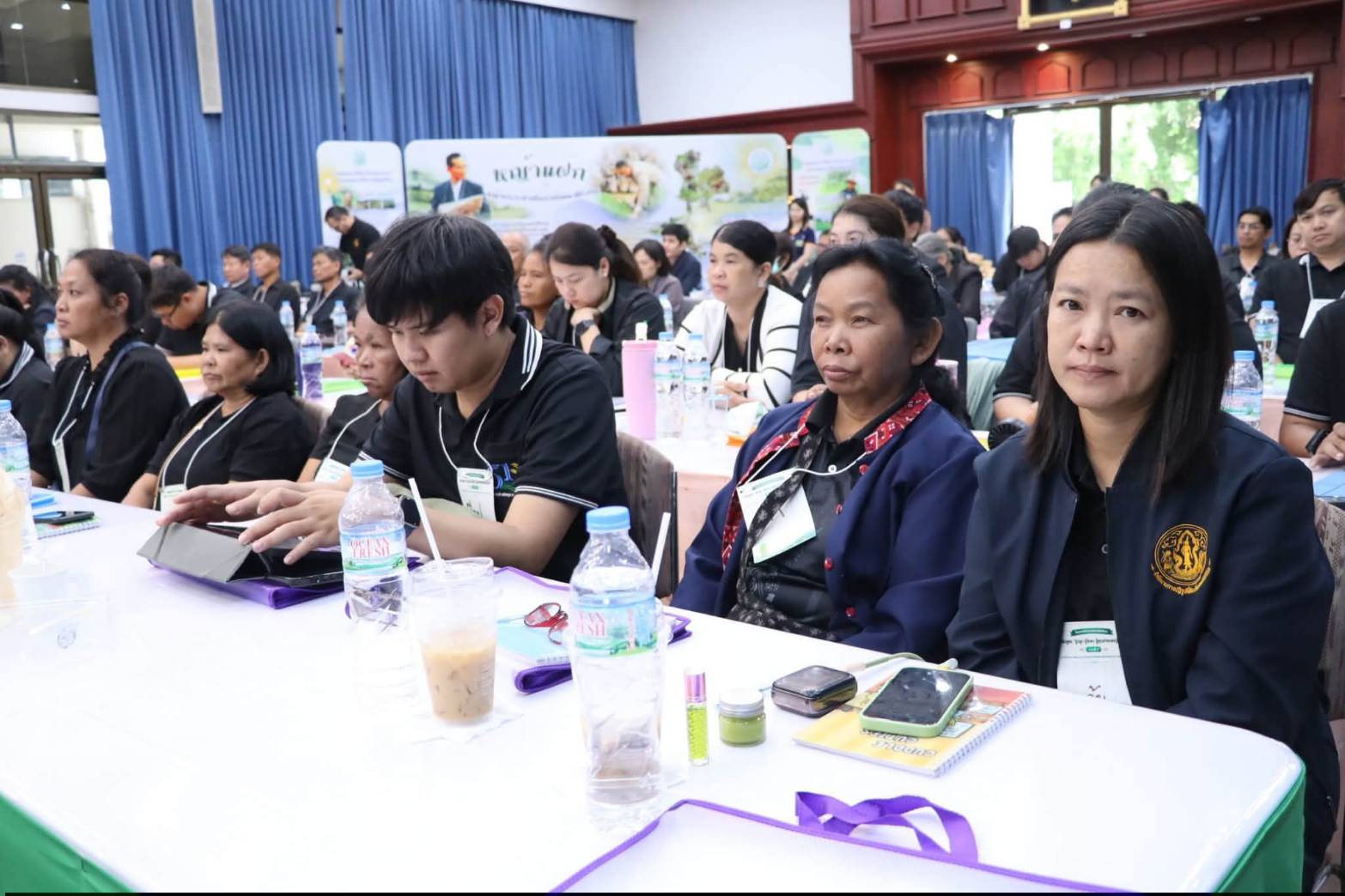 title - เลขาธิการสำนักงานการปฏิรูปที่ดินเพื่อเกษตรกรรม เป็นประธานในพิธีเปิดโครงการฝึกอบรมเชิงปฏิบัติการ หลักสูตร “รู้ปลูก รู้รักษา รู้คุณค่าของหญ้าแฝก” ระยะที่ 2 ภายใต้โครงการพัฒนาและรณรงค์การใช้หญ้าแฝกอันเนื่องมาจากพระราชดำริ ประจำปีงบประมาณ พ.ศ. 2569 ณ ศูนย์ส่งเสริมและพัฒนาอาชีพเสริมนอกภาคการเกษตร (ศพส.)